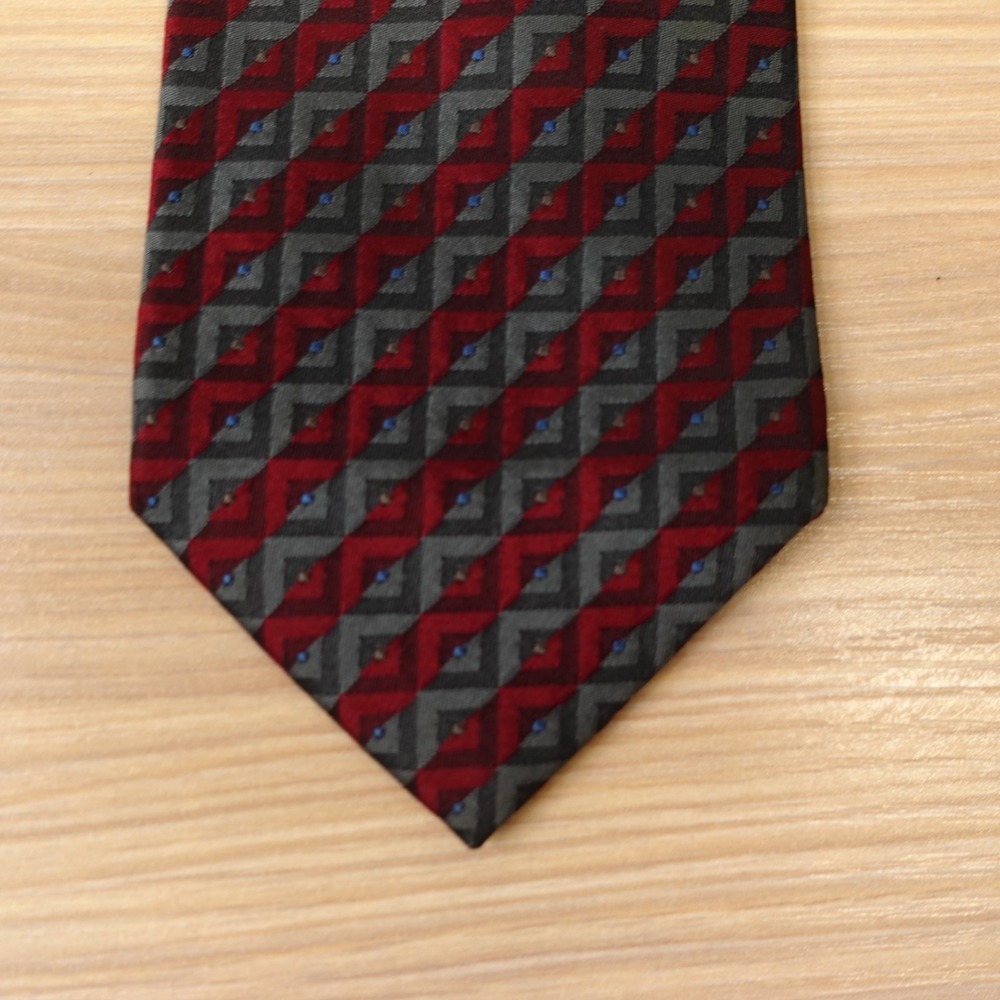 Yves Saint Laurent Tie Mens Burgundy Red Gray Chevron Stripe Skinny Luxury YSL - Picture 7 of 12